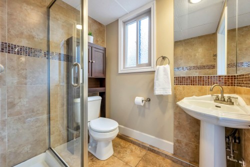 5213 Walnut Place, Delta, BC 