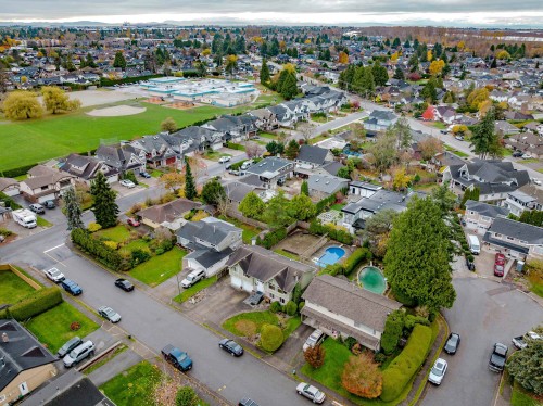 5213 Walnut Place, Delta, BC 