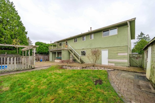 5213 Walnut Place, Delta, BC 