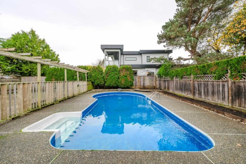 5213 Walnut Place, Delta, BC 