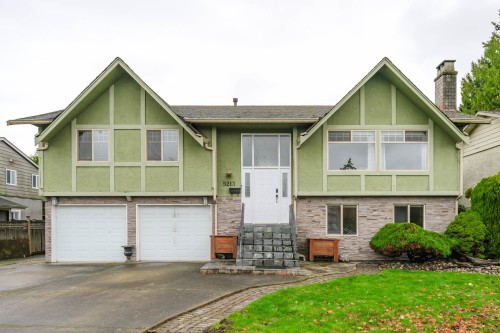 5213 Walnut Place, Delta, BC 
