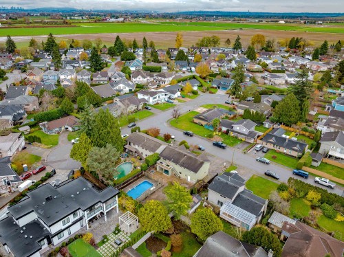 5213 Walnut Place, Delta, BC 