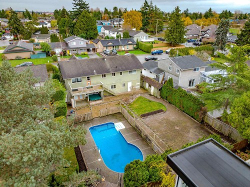 5213 Walnut Place, Delta, BC 