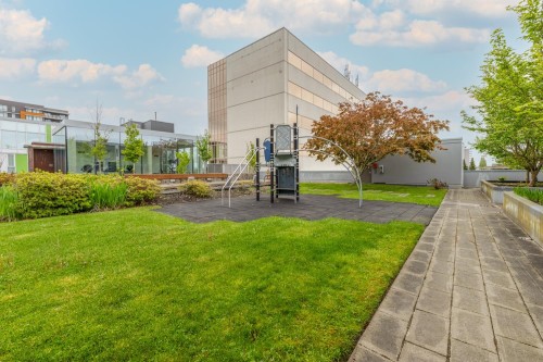 715-7080 No. 3 Road, Richmond, BC 