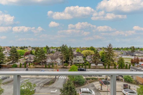 715-7080 No. 3 Road, Richmond, BC 