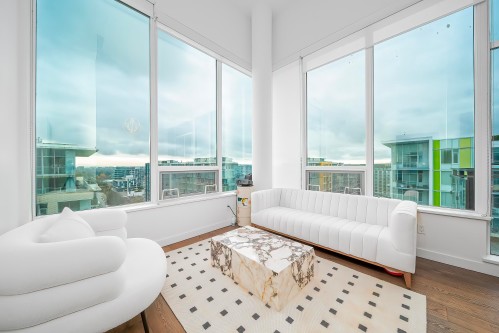 1903-8833 Hazelbridge Way, Richmond, BC 