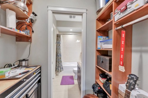 411-12525 190A Street, Pitt Meadows, BC 