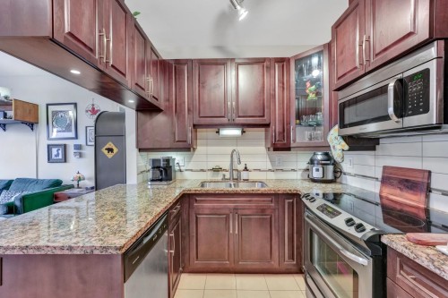 411-12525 190A Street, Pitt Meadows, BC 