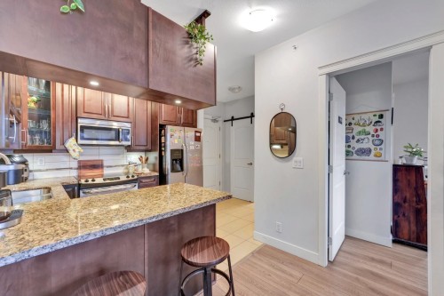 411-12525 190A Street, Pitt Meadows, BC 