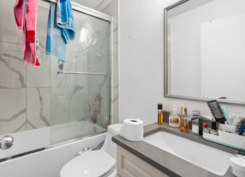 886 56Th Avenue E, Vancouver, BC 