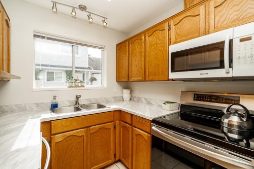 9-20625 118 Avenue, Maple Ridge, BC 