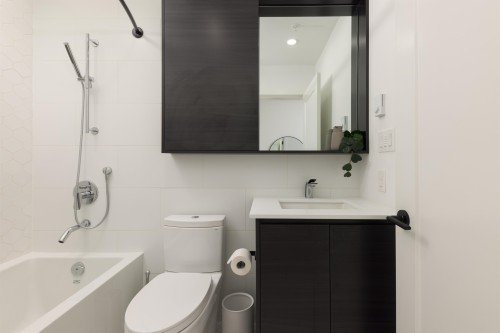 618-3131 Murray Street, Port Moody, BC 