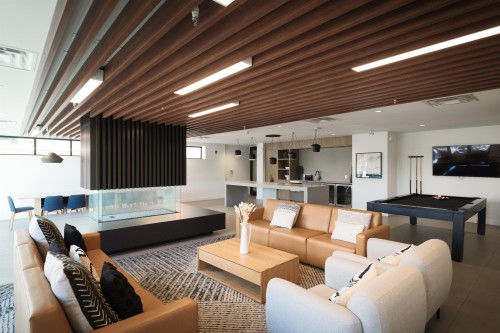 618-3131 Murray Street, Port Moody, BC 