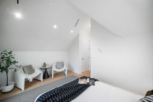 1671 31St Avenue E, Vancouver, BC 