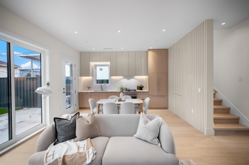 1671 31St Avenue E, Vancouver, BC 