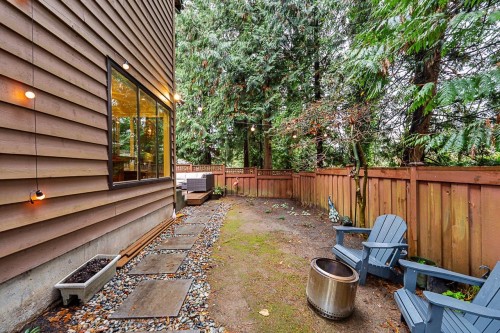 4790 Fernglen Place, Burnaby, BC 