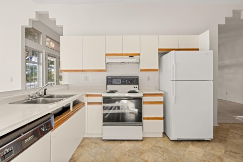 204-7671 Abercrombie Drive, Richmond, BC 