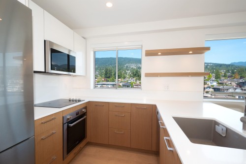 708-150 24Th Street, West Vancouver, BC 