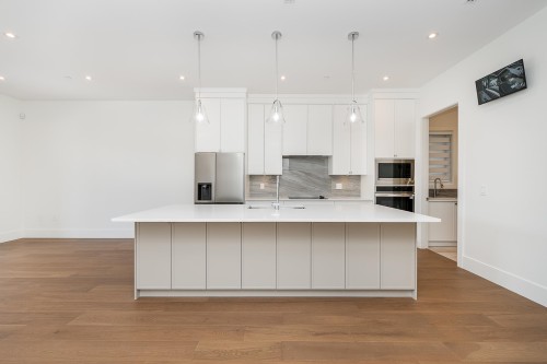 3380 Edinburgh Street, Port Coquitlam, BC 