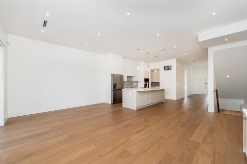 3380 Edinburgh Street, Port Coquitlam, BC 