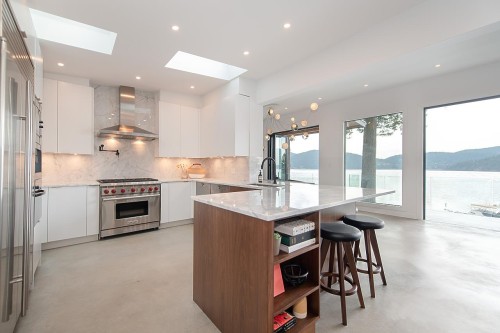 5630 Indian River Drive, North Vancouver, BC 