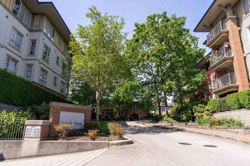 5102-5111 Garden City Road, Richmond, BC 