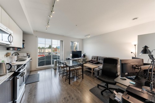 201-618 Como Lake Avenue, Coquitlam, BC 