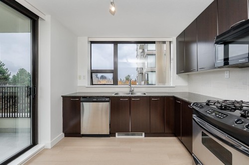 403-7138 Collier Street, Burnaby, BC 