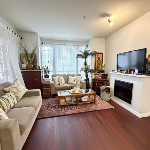 307-14 Royal Avenue E, New Westminster, BC 