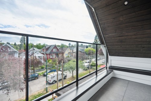 #1-1079 14Th Avenue E, Vancouver, BC 