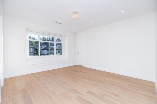 897 Cottonwood Avenue, Coquitlam, BC 