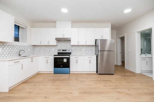 897 Cottonwood Avenue, Coquitlam, BC 