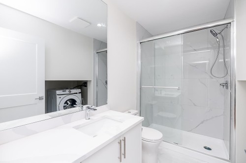 897 Cottonwood Avenue, Coquitlam, BC 