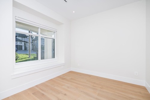 897 Cottonwood Avenue, Coquitlam, BC 