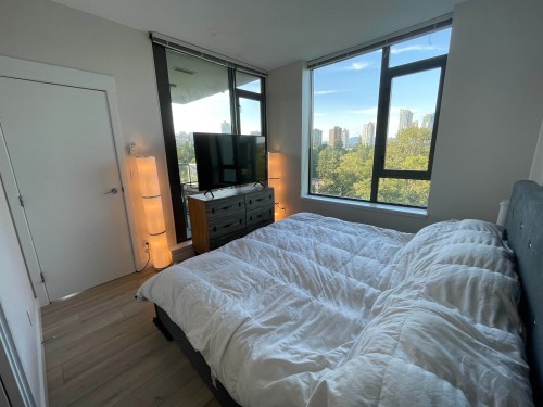 1103-7088 18Th Avenue, Burnaby, BC 