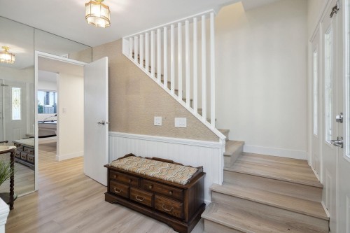 330 Bayview Road, Lions Bay, BC 