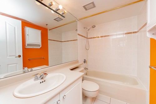 1304-283 Davie Street, Vancouver, BC 