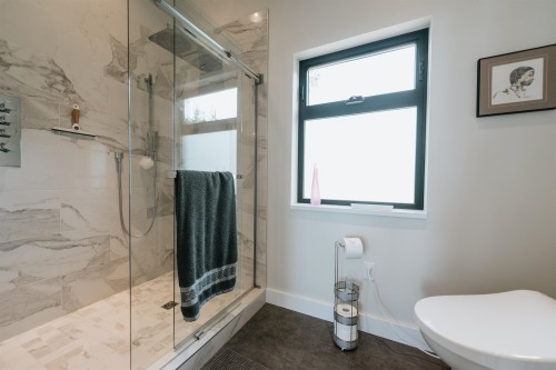 2247 Pixton Road, Roberts Creek, BC 