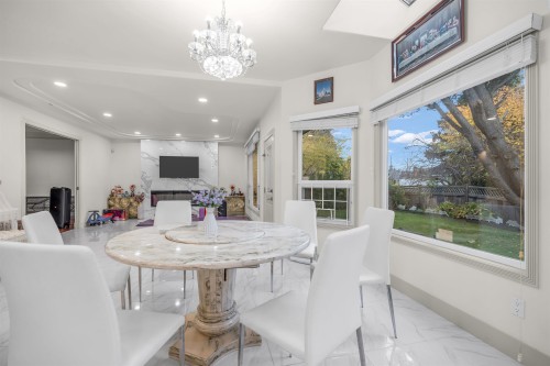 8540 Saunders Road, Richmond, BC 