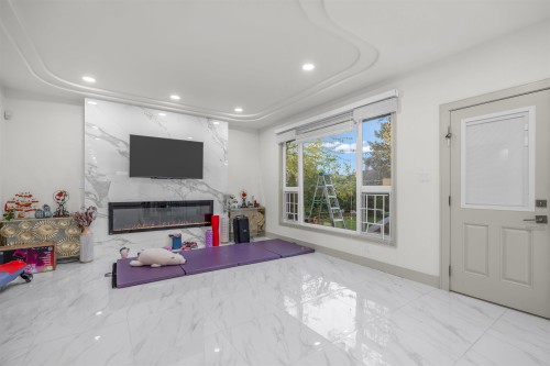 8540 Saunders Road, Richmond, BC 