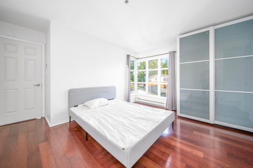 302-8728 Marine Drive Sw, Vancouver, BC 