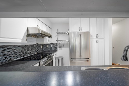 302-8728 Marine Drive Sw, Vancouver, BC 