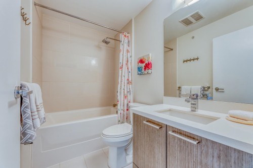 311-618 Langside Avenue, Coquitlam, BC 