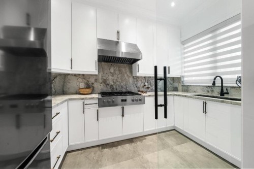 6559 Azure Road, Richmond, BC 