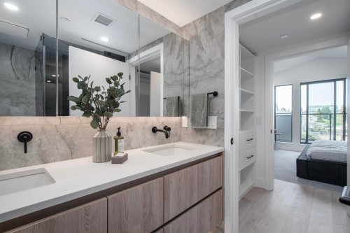 4150 Columbia Street, Vancouver, BC 