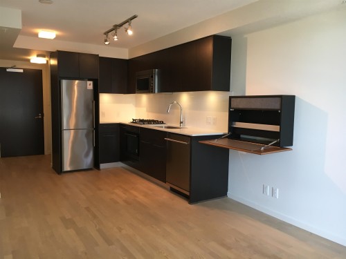 800-7733 Firbridge Way, Richmond, BC 