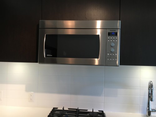 800-7733 Firbridge Way, Richmond, BC 