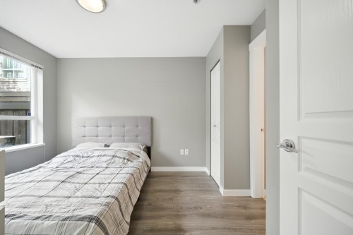 118-9399 Tomicki Avenue, Richmond, BC 