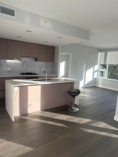 1406-5410 Shortcut Road, Vancouver, BC 