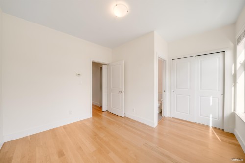 1-3993 Chatham Street, Richmond, BC 